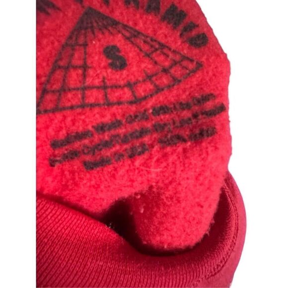 Vintage 90's Black Pyramid Sweater Not Hoodie nature's Army Chris Brown Clothing - Picture 6 of 9